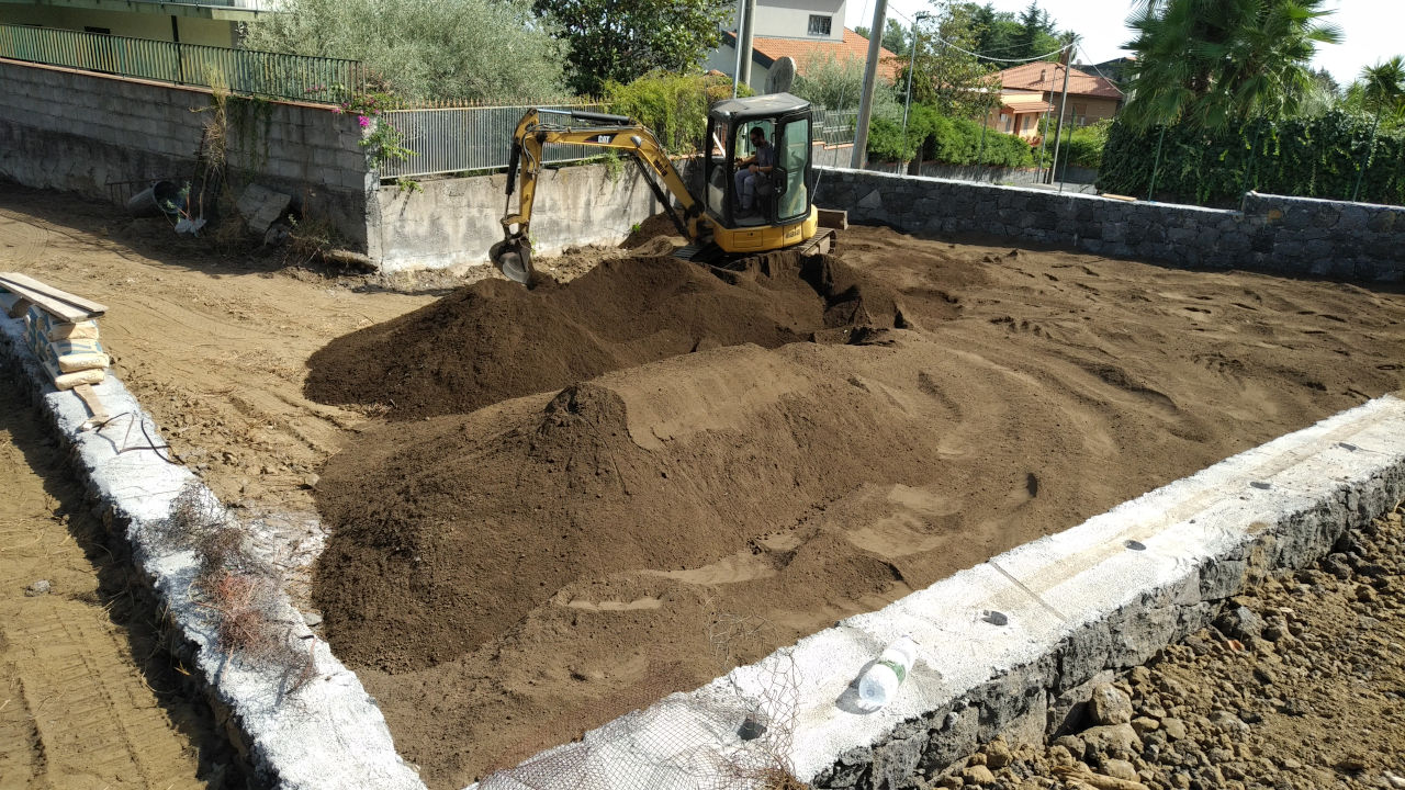 Fornitura Trasporto Sistemazione Terra vegetale dell etna catania